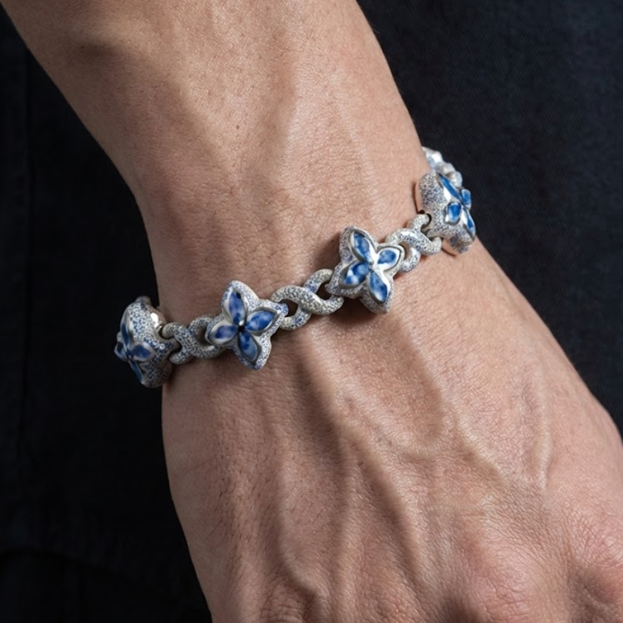 Ice137】Velour Flower Link Bracelet – IceLuxe