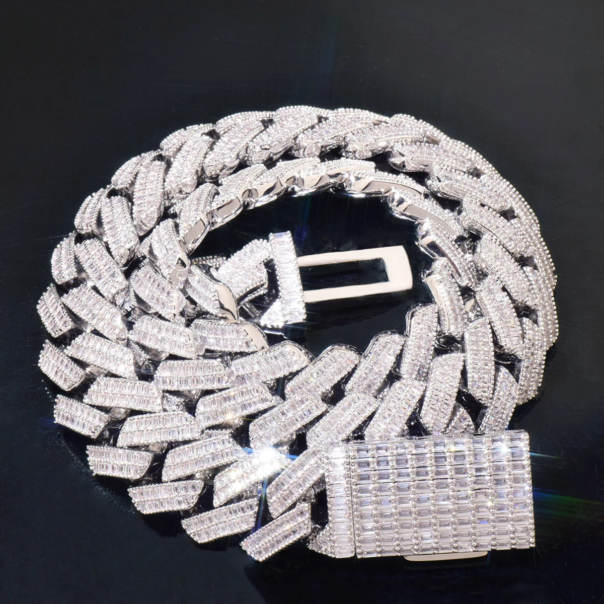 【Ice48】Iced Out Miami Cuban Chain Necklace