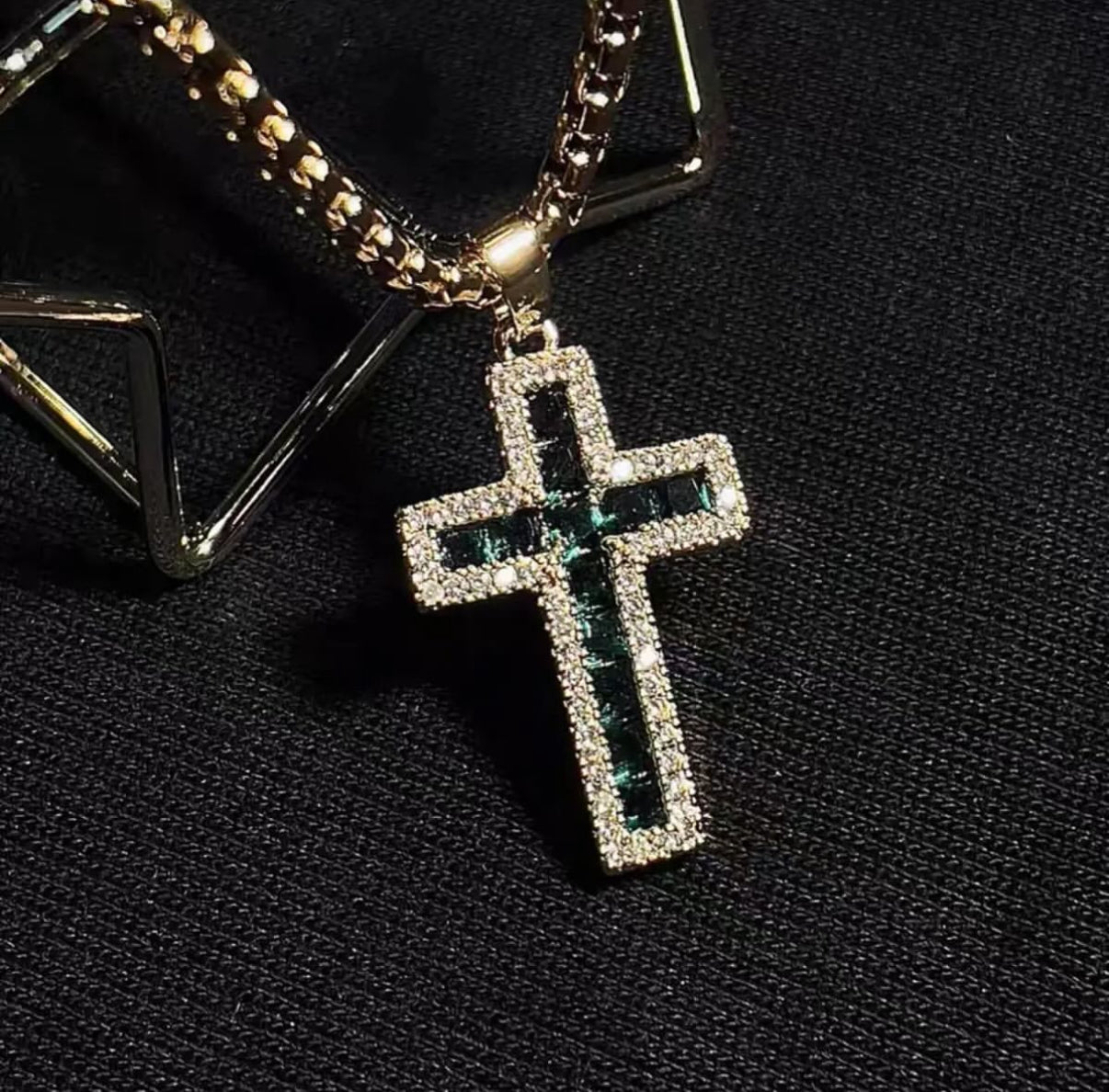 【Ice35】Iced Out Emerald Cross Necklace