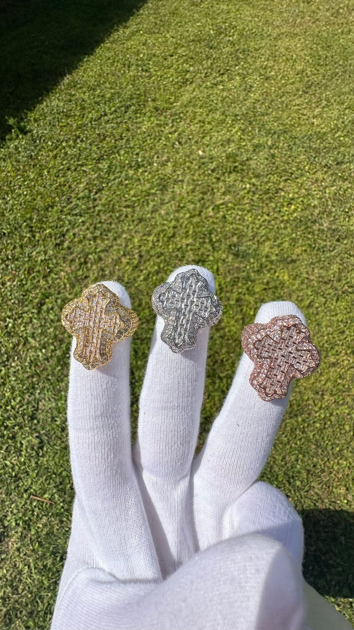 【Ice34】Cross Baguette Ring