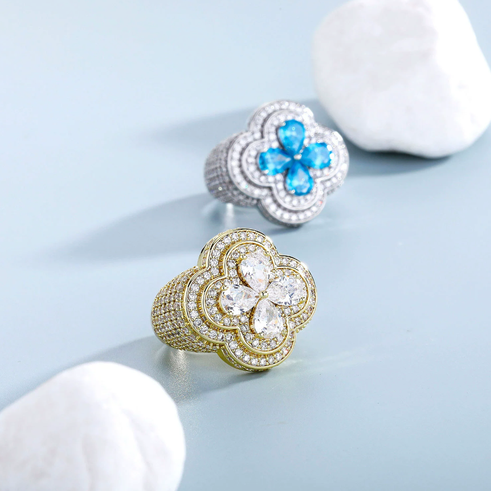 【Ice168】Iced Out Clover Ring