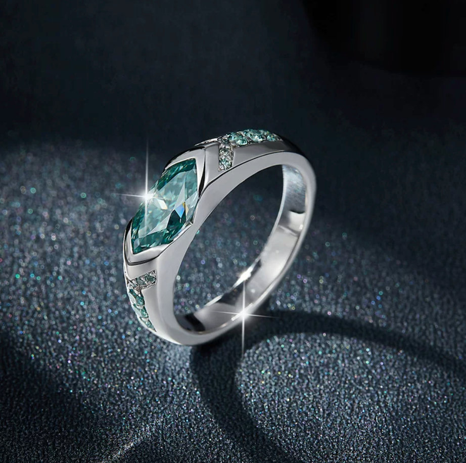 【Ice171】Bule Moissanite Ring