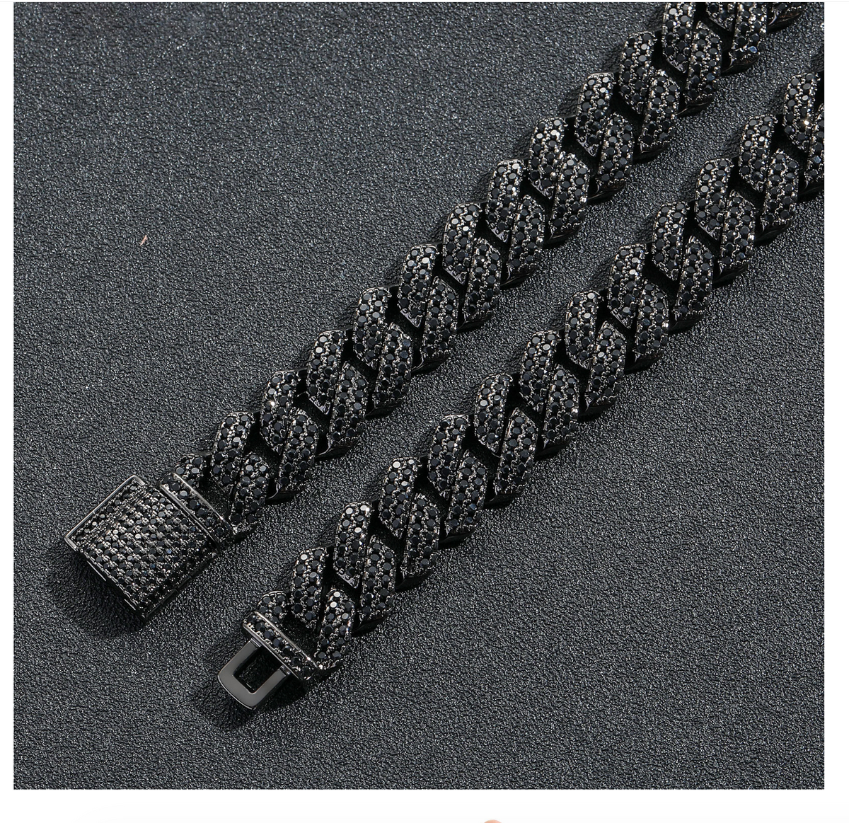 【Ice261】Black Prong Cuban Link Bracelet