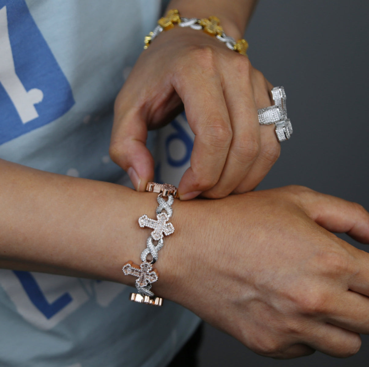 【Ice145】Eternal Cross Cuban Bracelet