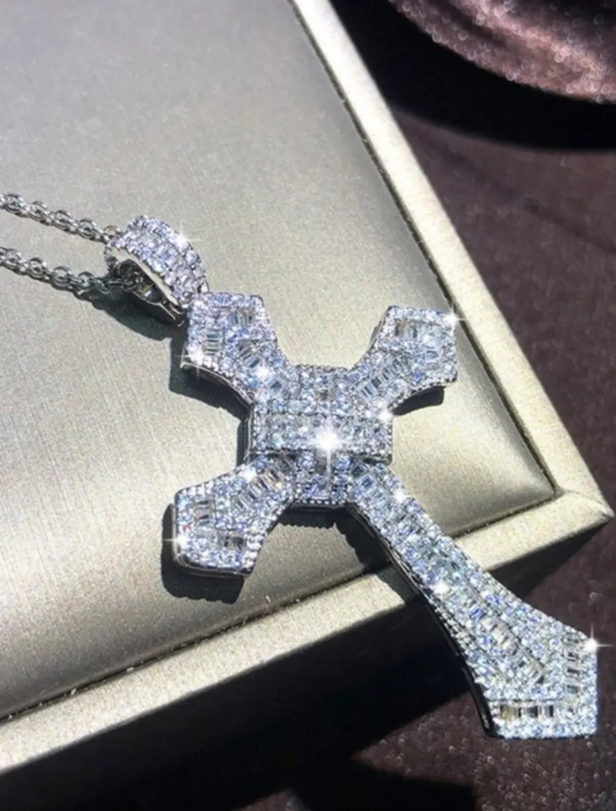 【Ice61】Cross Pendant【Moissanite】