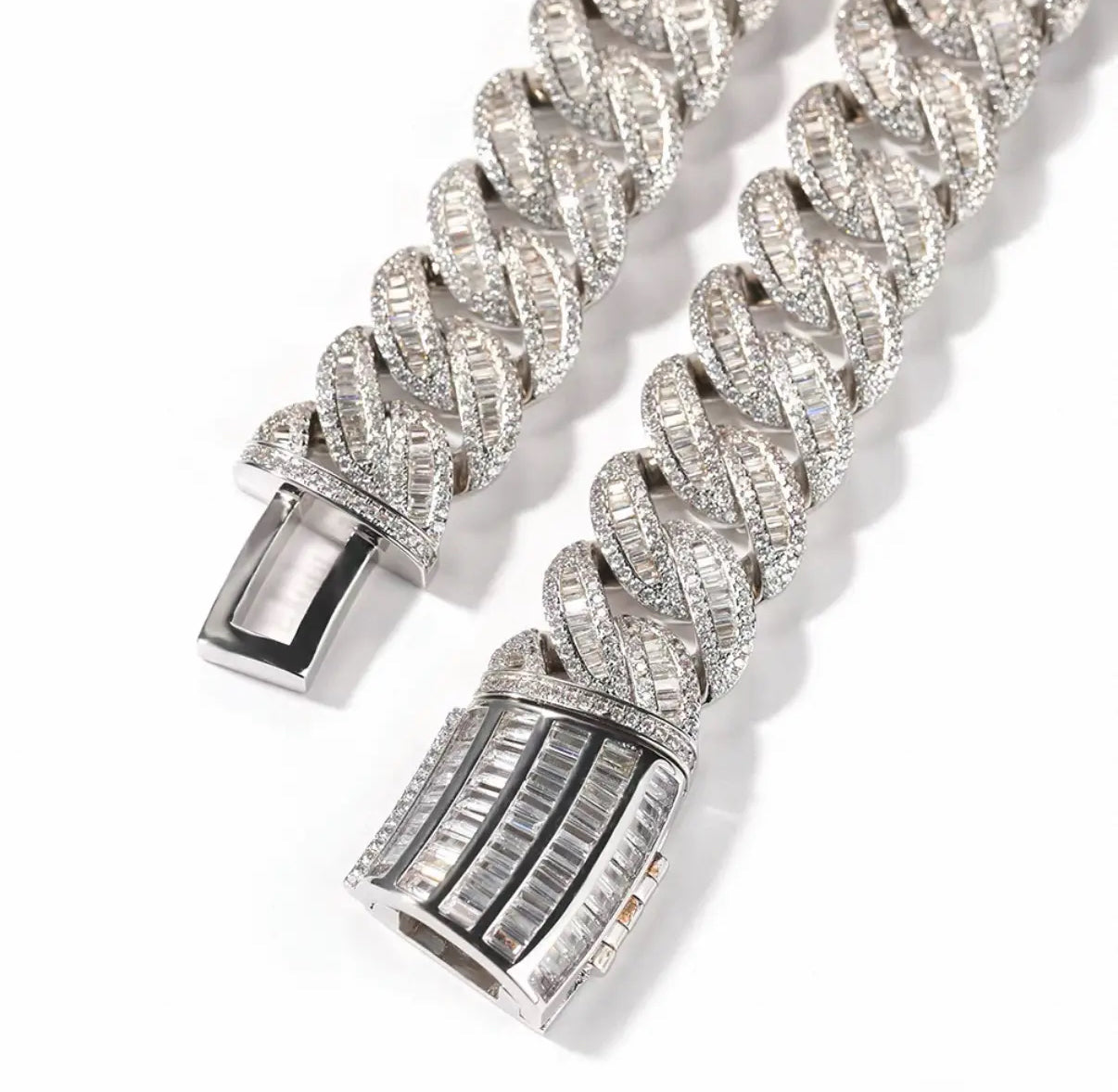 【Ice52】Iced Out Miami Chain Necklace(18mm)