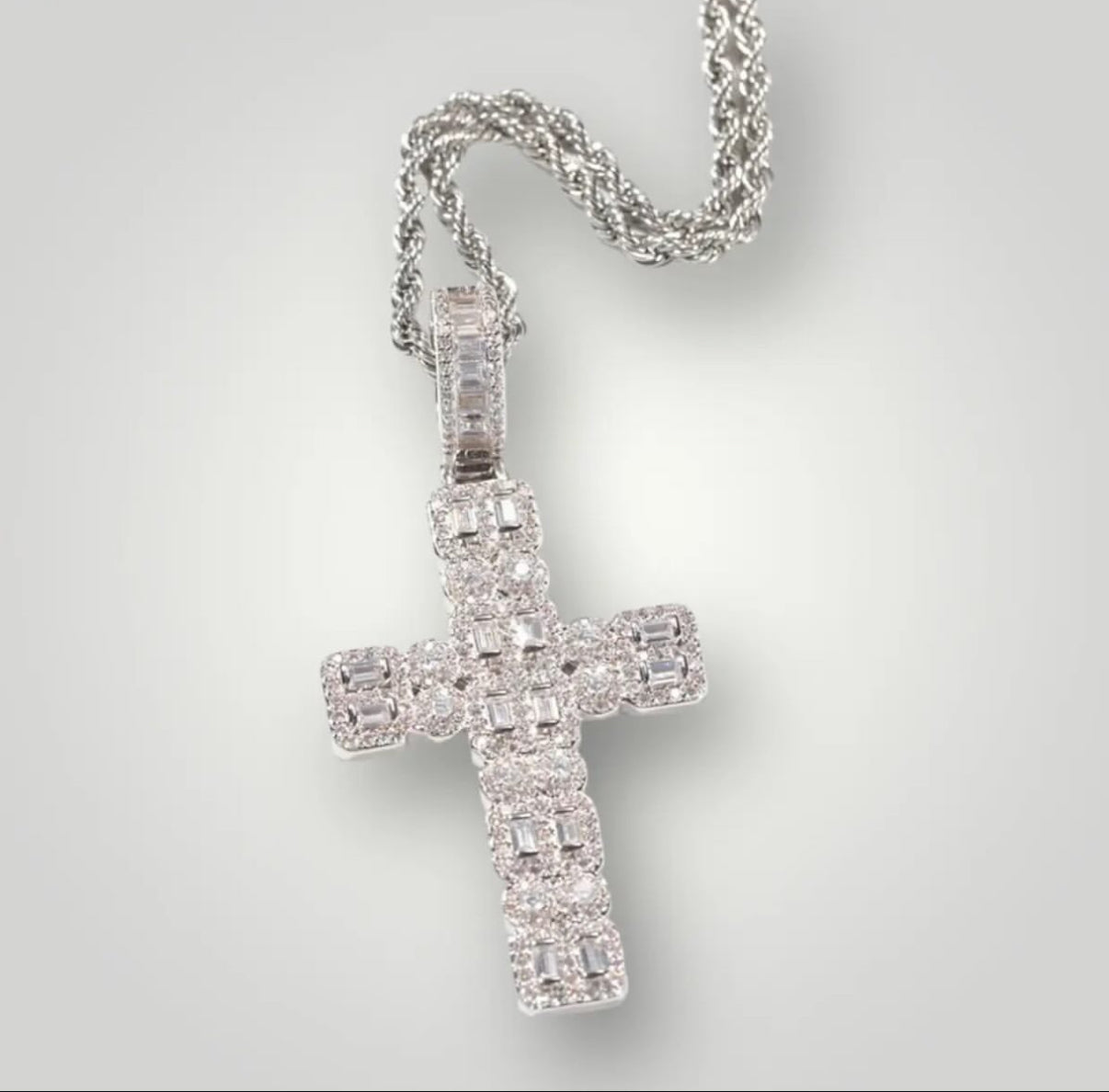 【Ice11】Iced Out Zirconia Cross Pendant