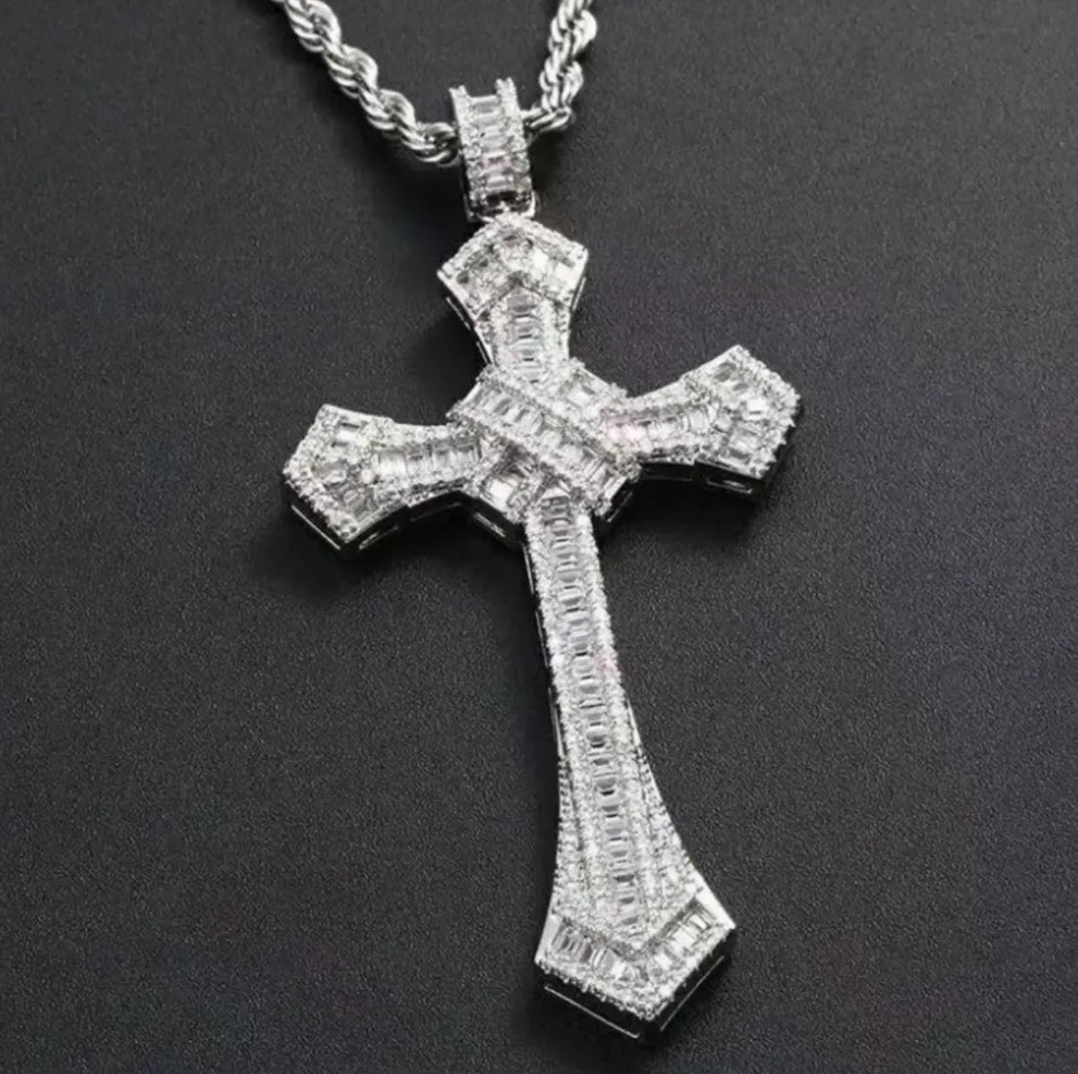 【Ice61】Cross Pendant【Moissanite】
