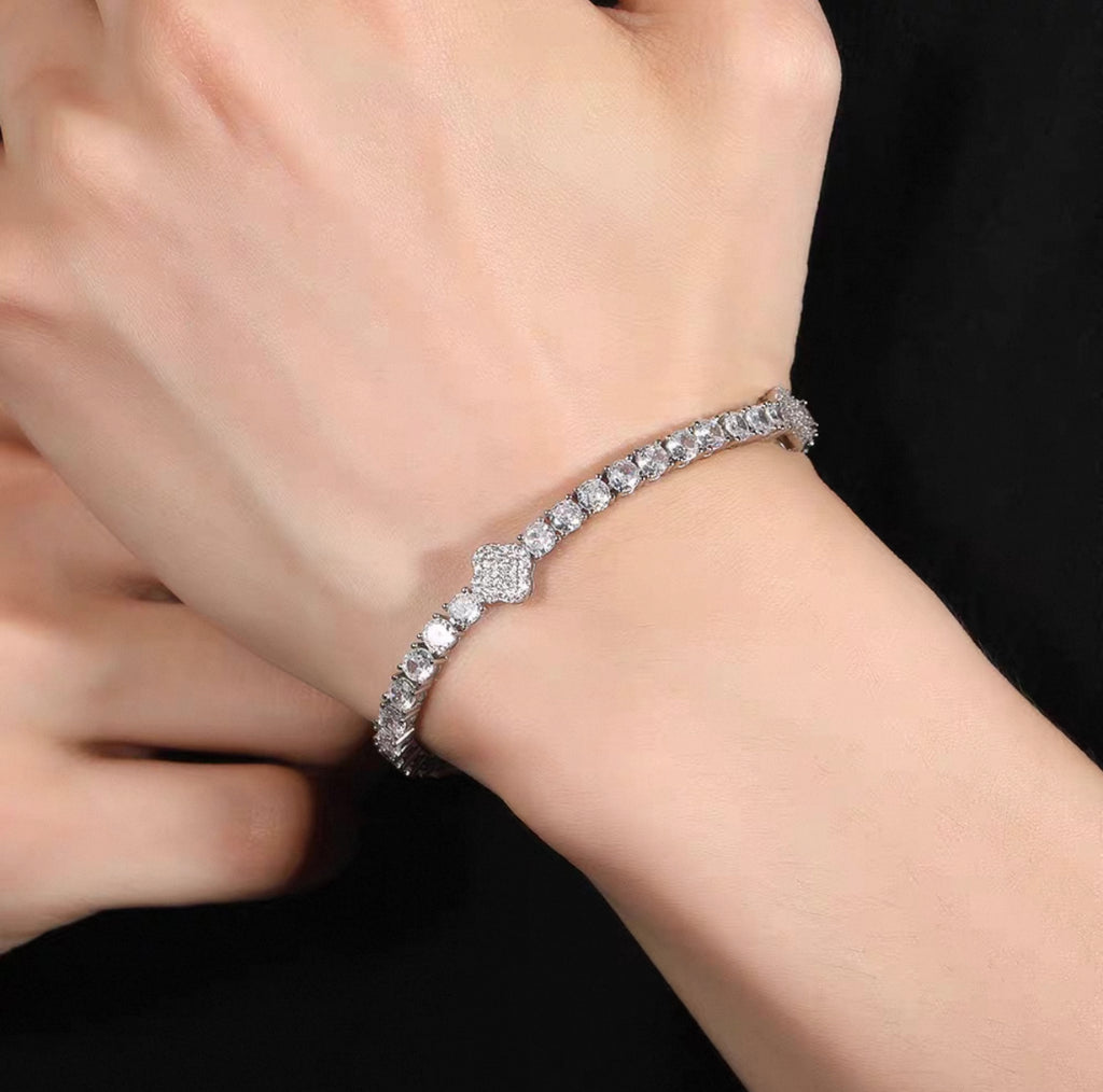 【Ice49】Iced Out Clover Tennis Bracelet