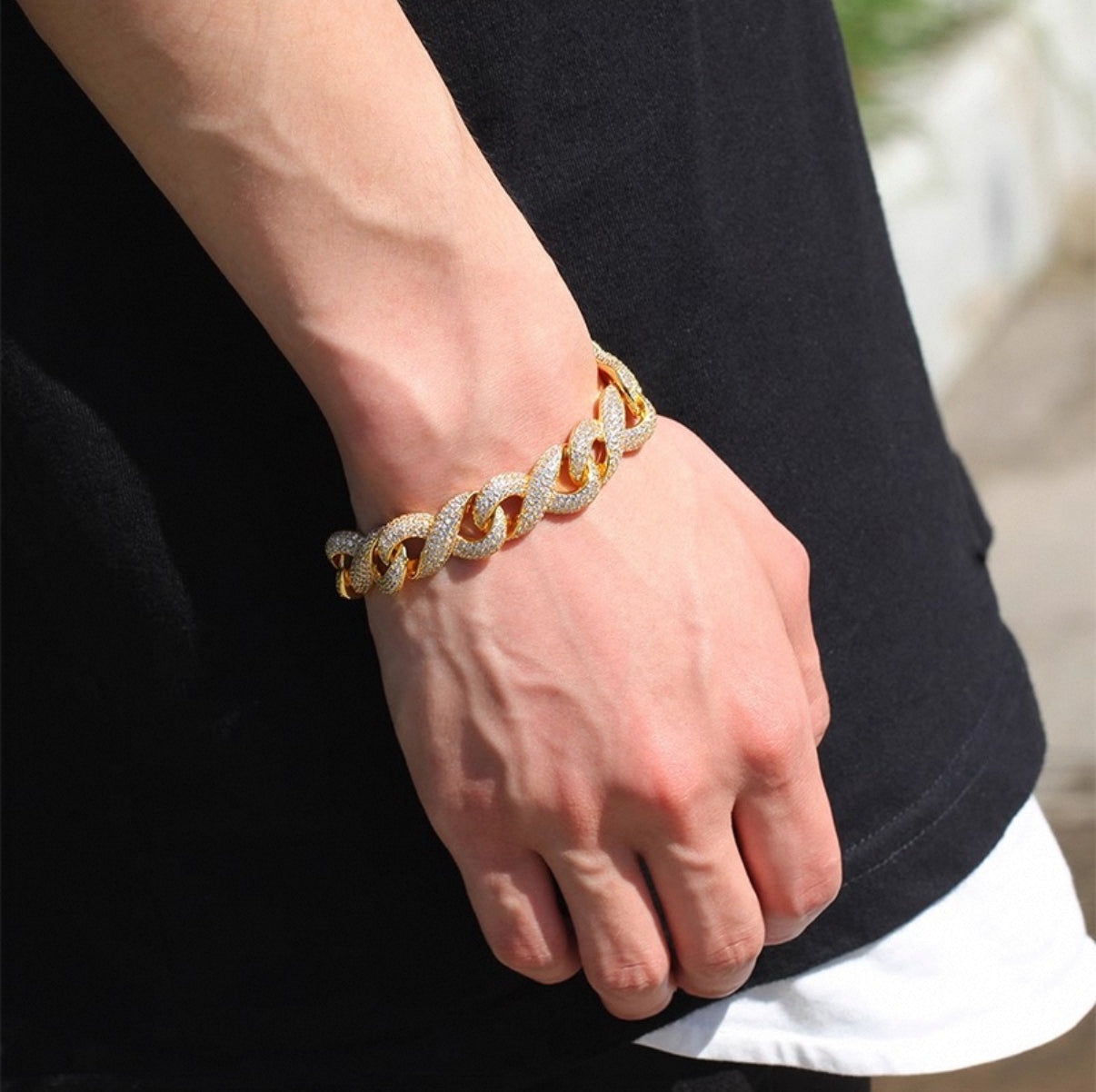 【Ice144】Infinity Iced Cuban Link Bracelet