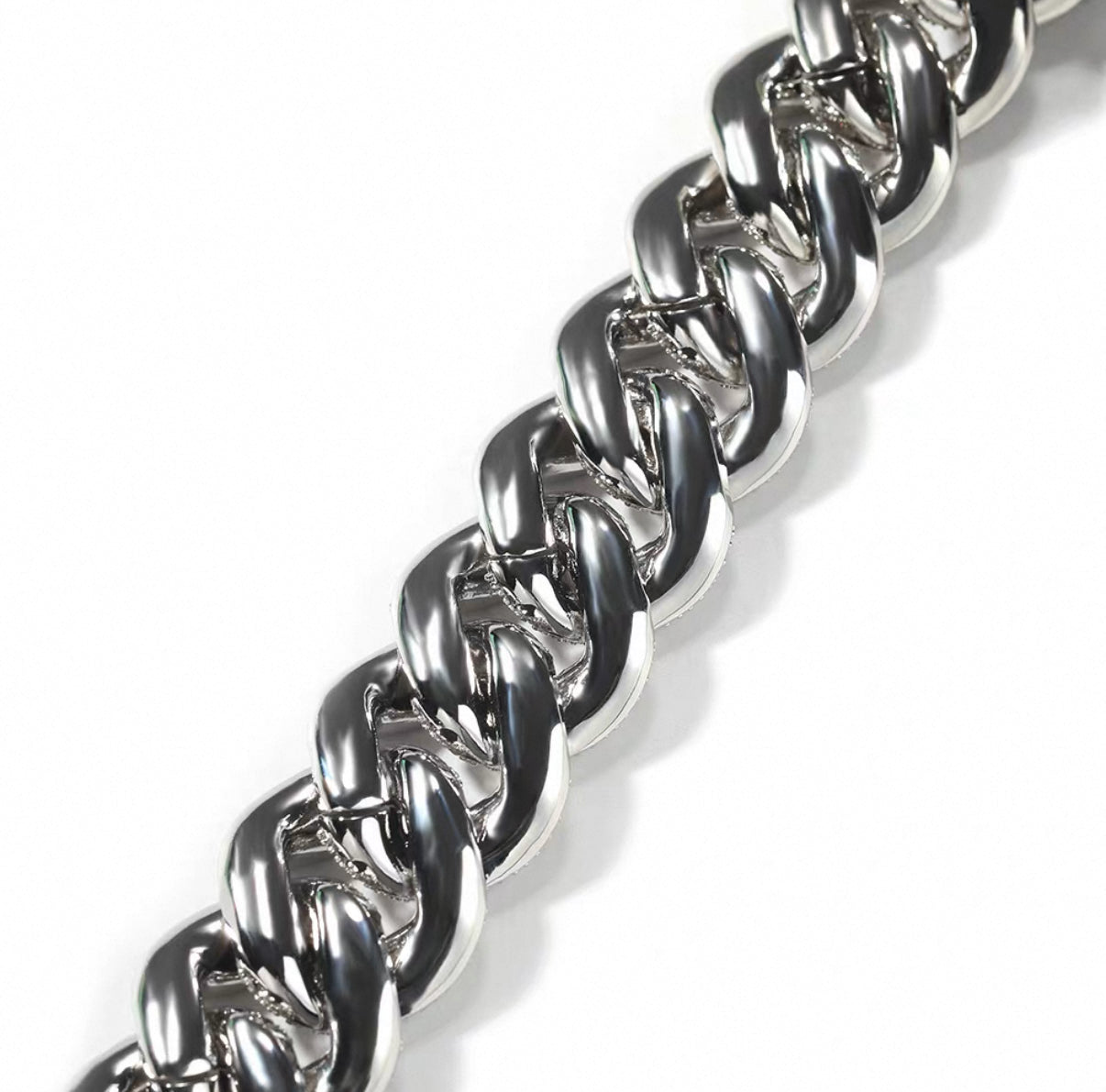 【Ice105】Iced Out Miami Cuban Chain Bracelet (24mm)