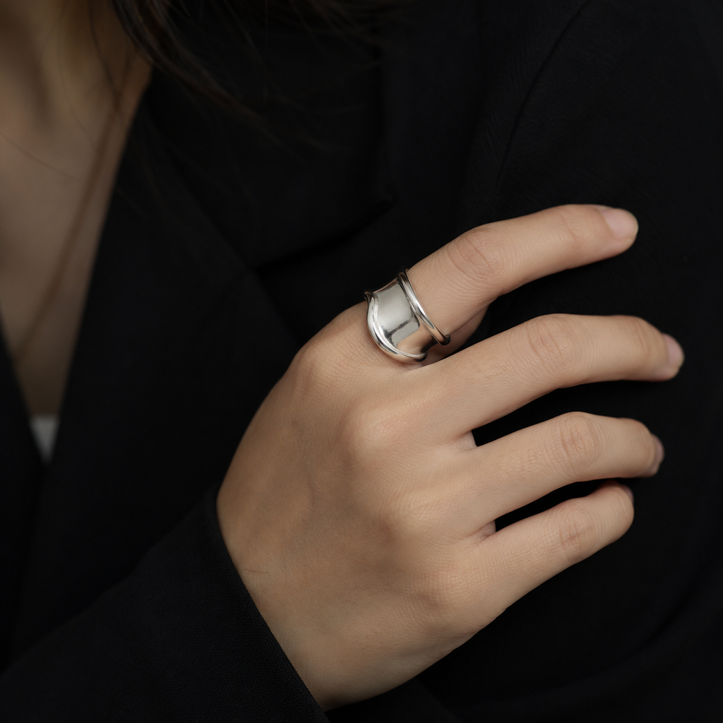 【Ice234】Fluid Cuff Ring