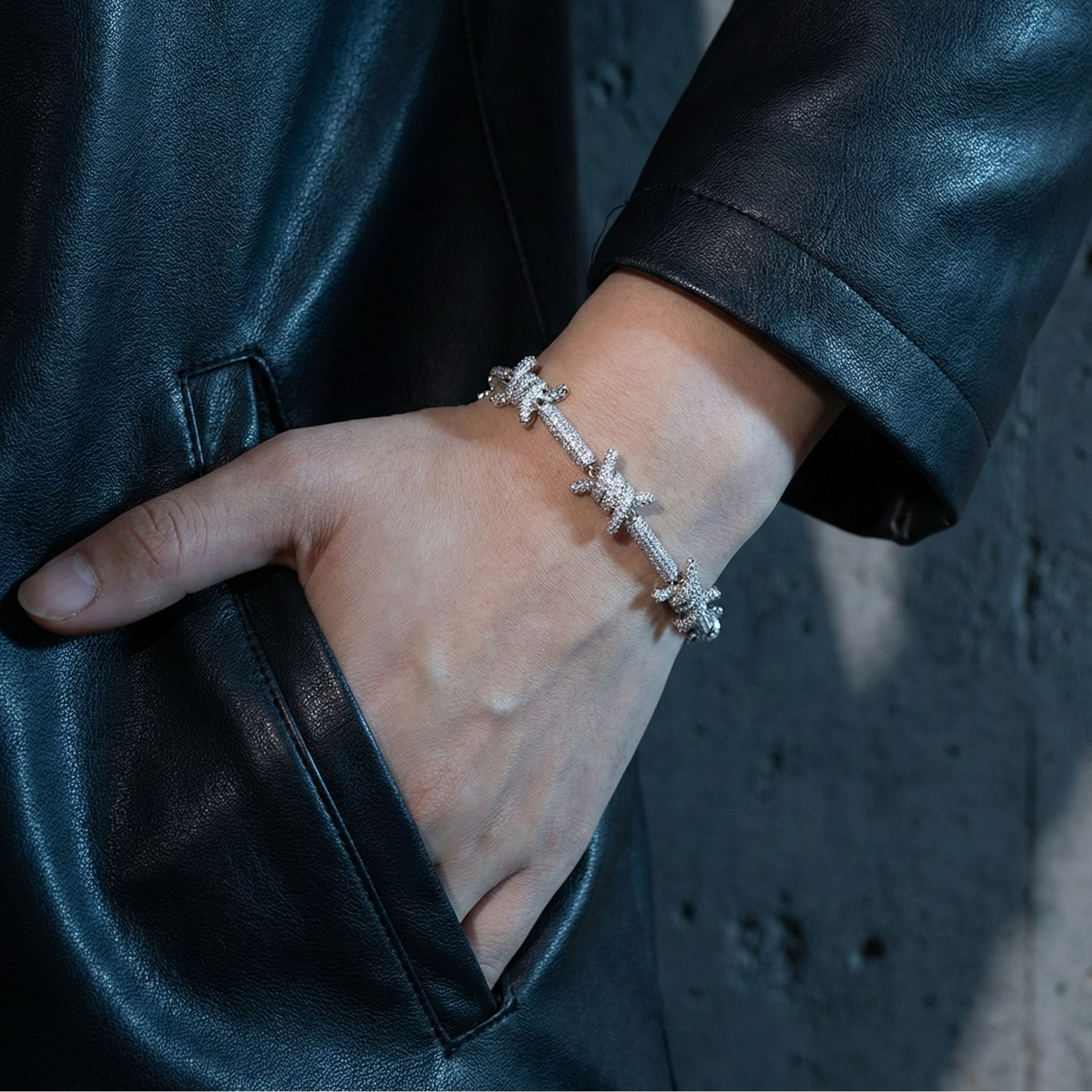 【Ice155】Spike Ice Bracelet