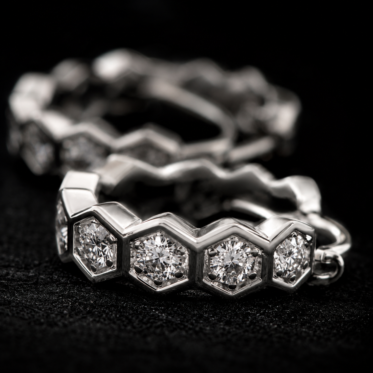 【Ice232】Honeycomb Hoop Pierce