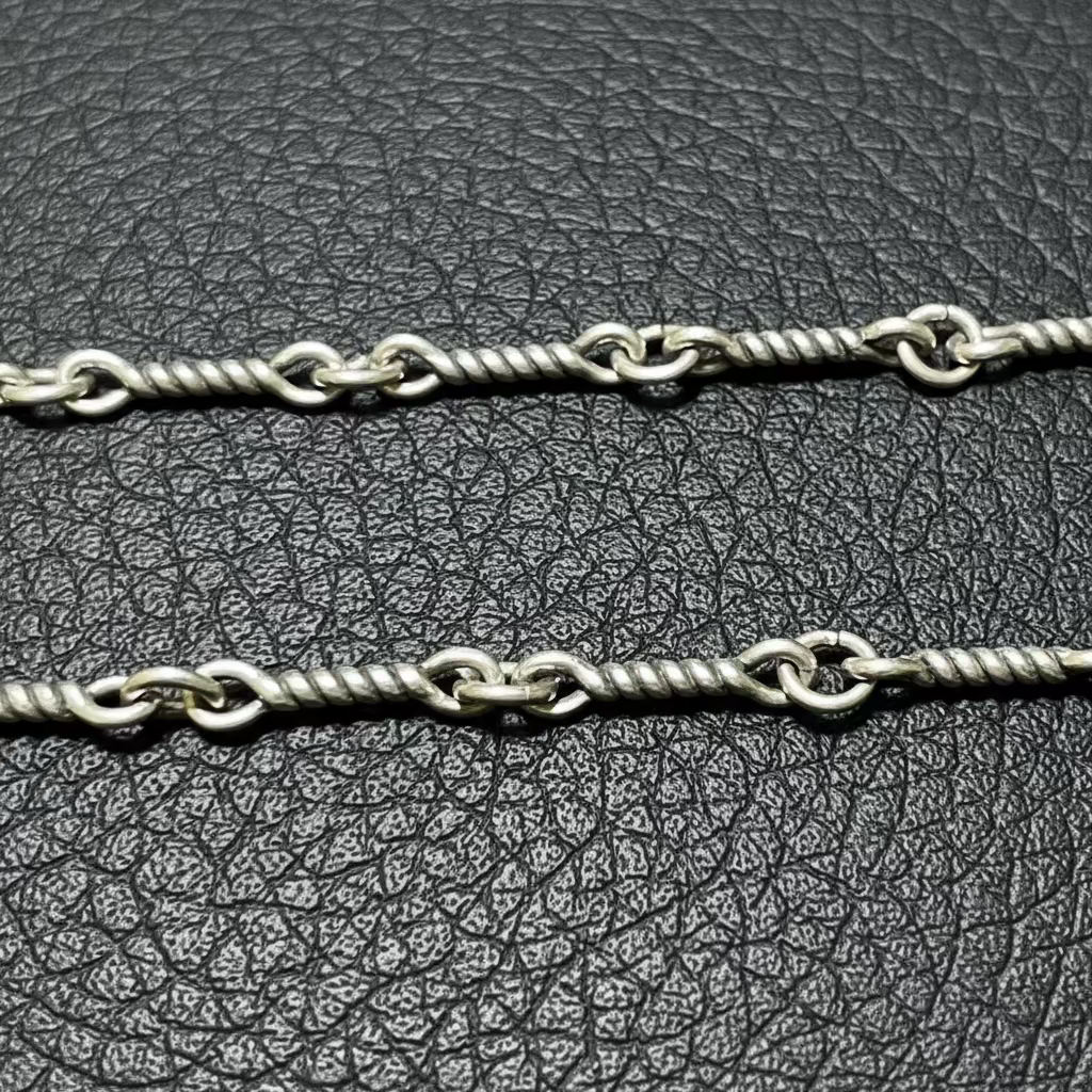 【Ice218】Luxury Cross Pin Necklace