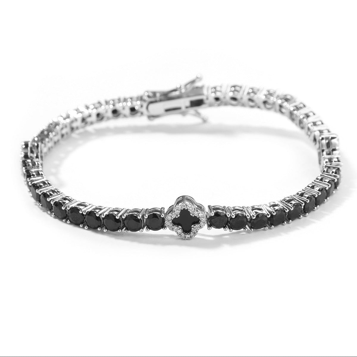 【Ice256】Black Clover Tennis Chain Bracelet