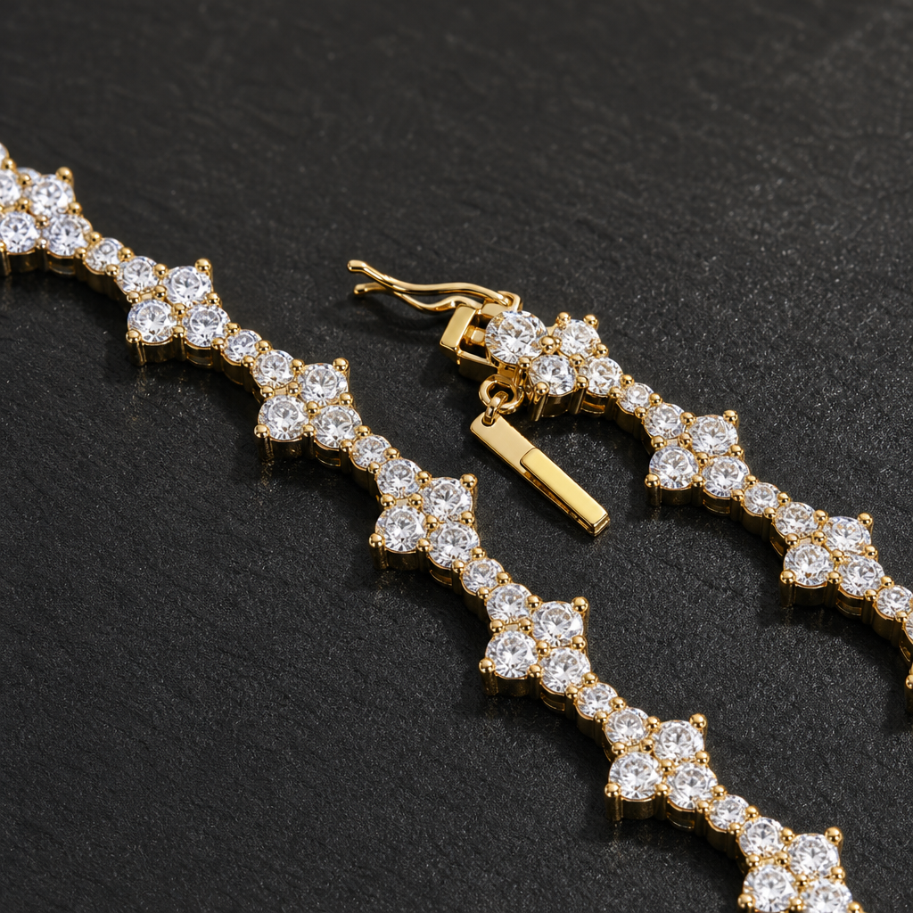 【Ice104】Triple Cut Tennis Chain Necklace【Moissanite】 石留め・留め具・細部が分かるディテール画像