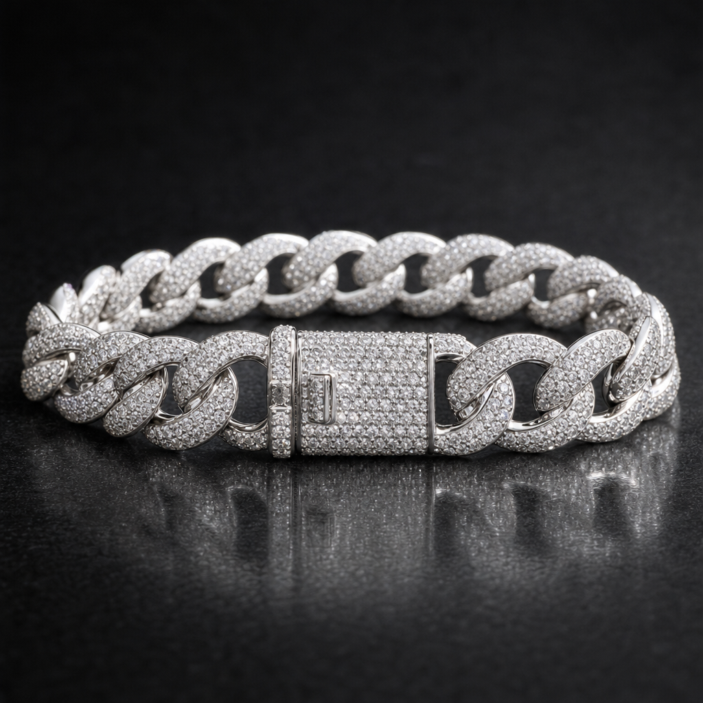 【Ice144】Infinity Iced Cuban Link Bracelet 石留め・留め具・細部が分かるディテール画像