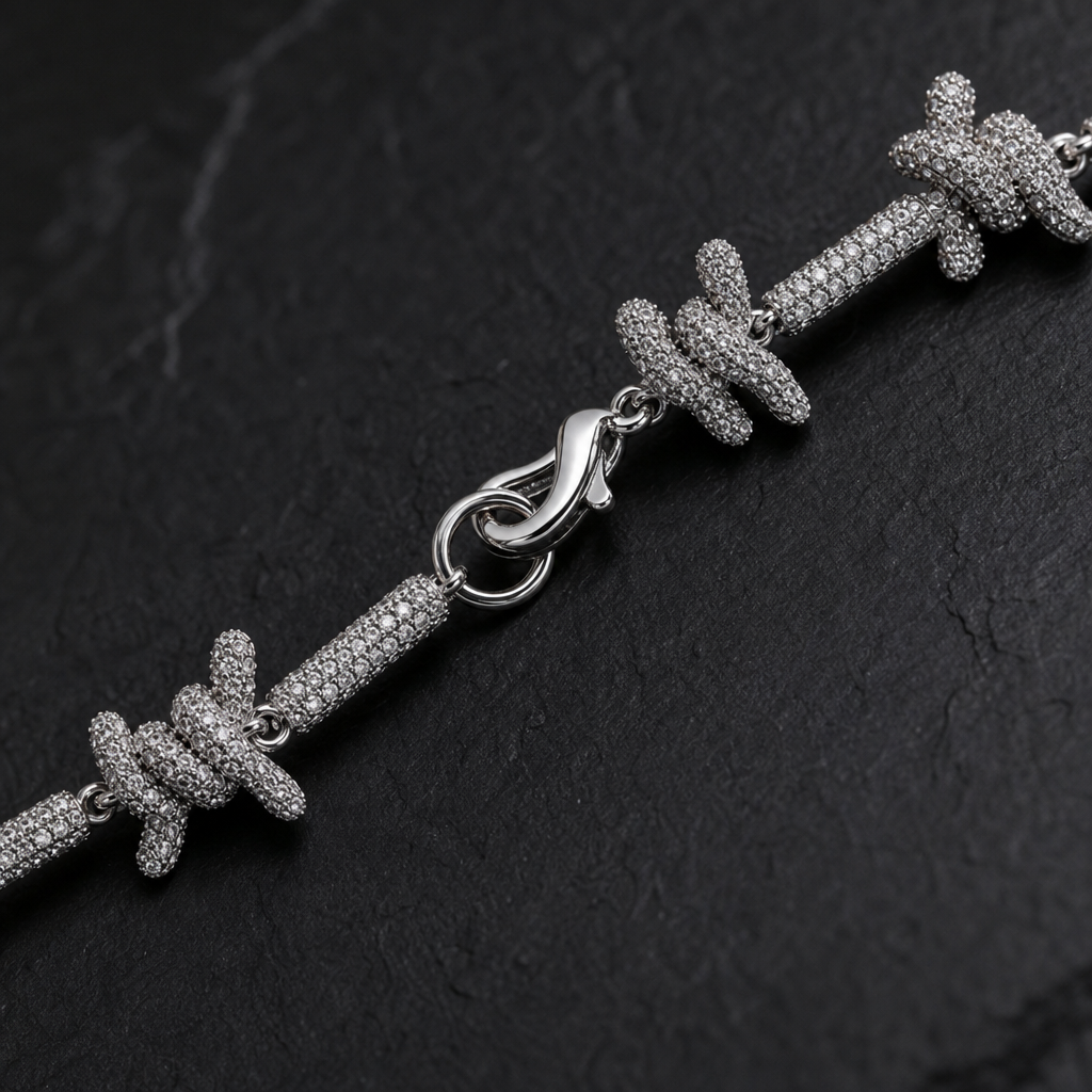 【Ice155】Spike Ice Bracelet 石留め・留め具・細部が分かるディテール画像