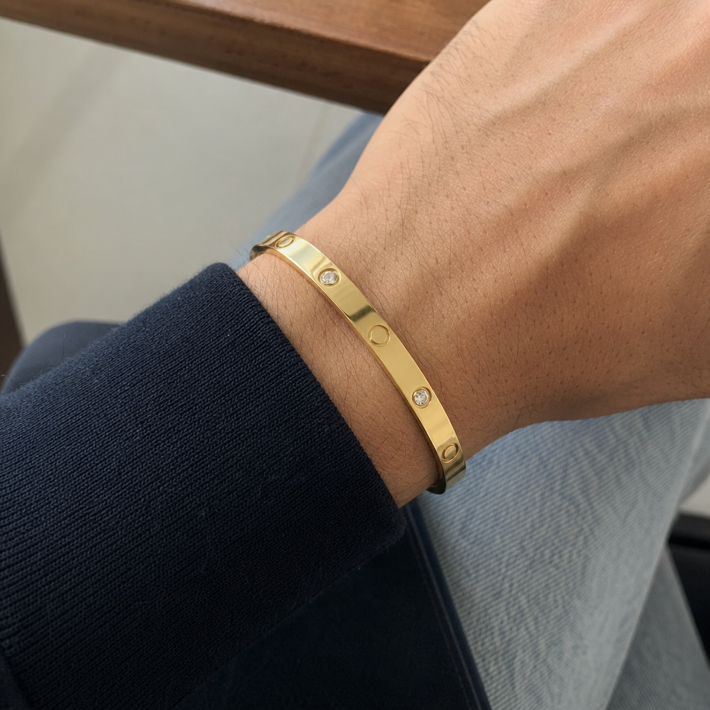 【Ice159】Isabella Braceletを着用した自然なUGC画像