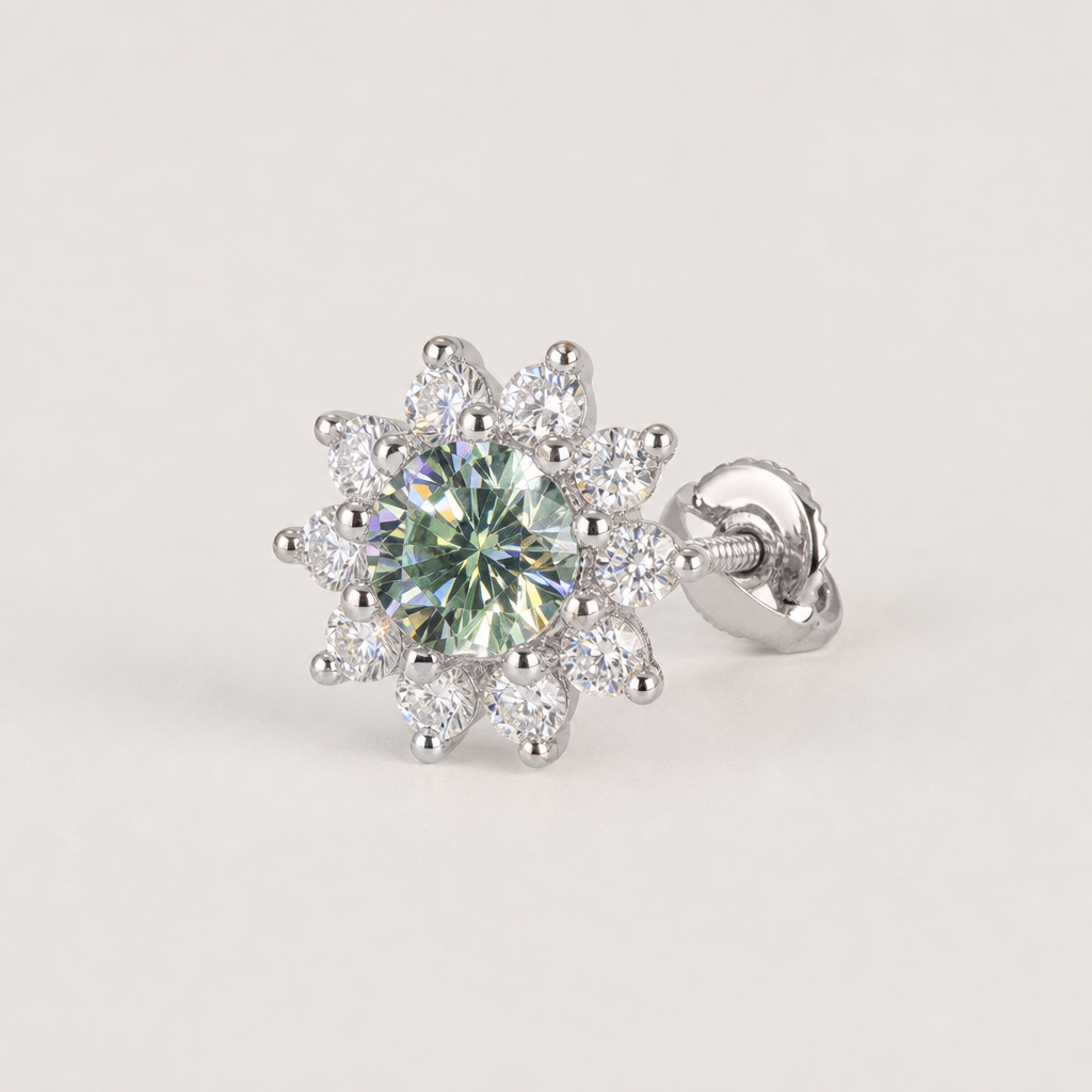 【Ice176】Moissanite Flower Pierce 全体が分かる商品画像