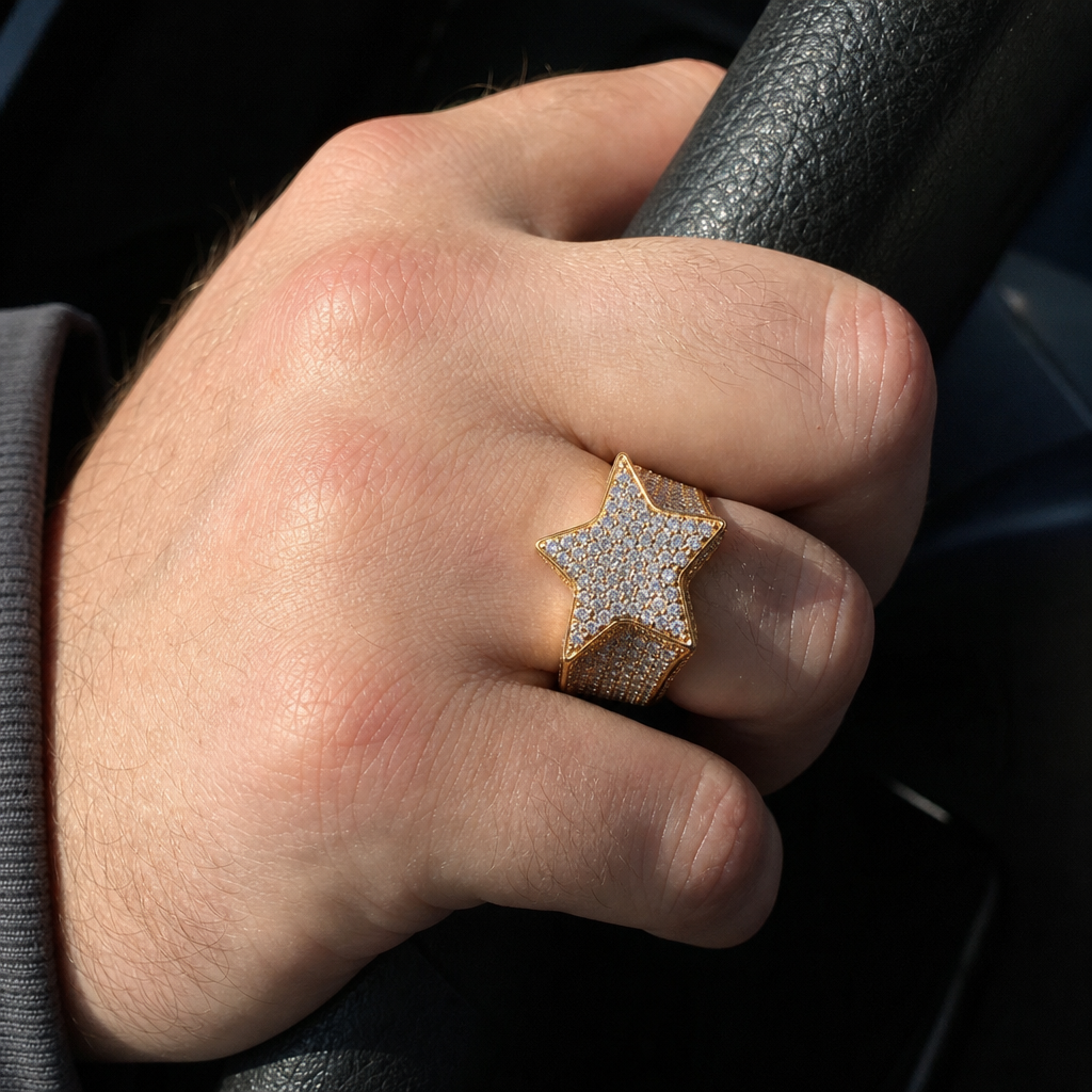 【Ice42】Stay Ringを着用した自然なUGC画像