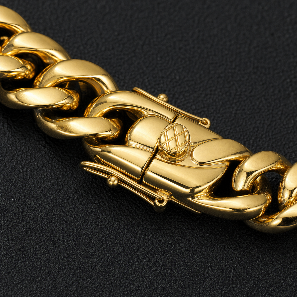 【Ice43】Cuban Link Chain Bracelet 石留め・留め具・細部が分かるディテール画像