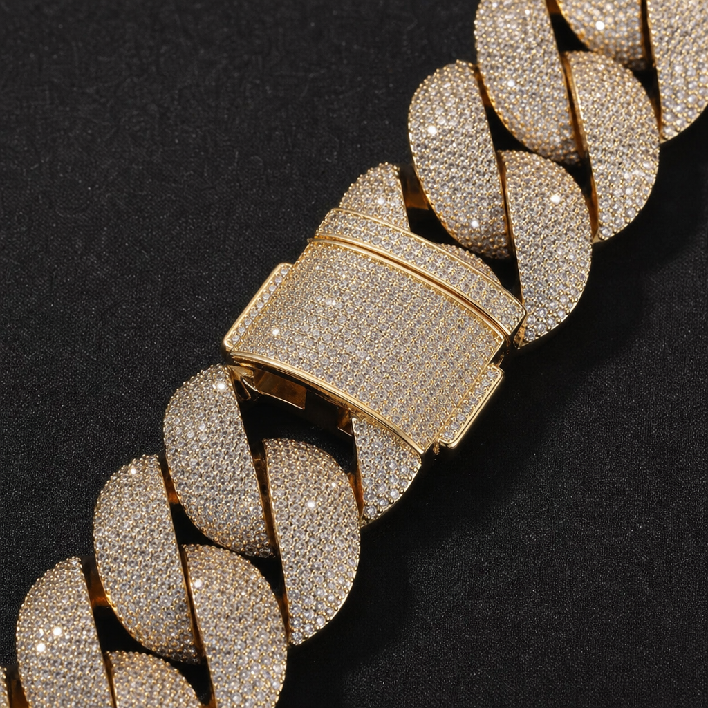【Ice45】Iced Out Miami Chain Necklace (24mm) 石留め・留め具・細部が分かるディテール画像