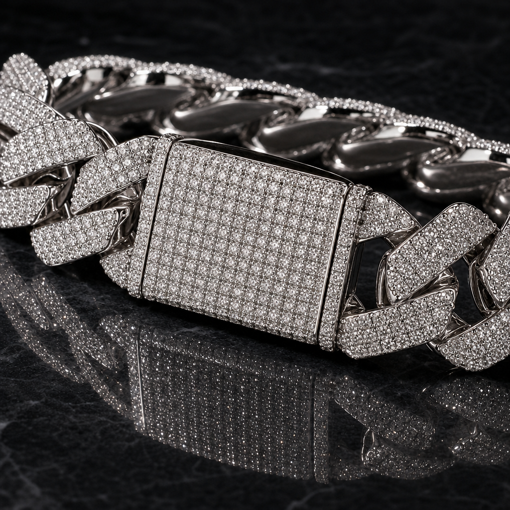【Ice47】Iced Out Miami Cuban Chain Bracelet(20mm) 石留め・留め具・細部が分かるディテール画像