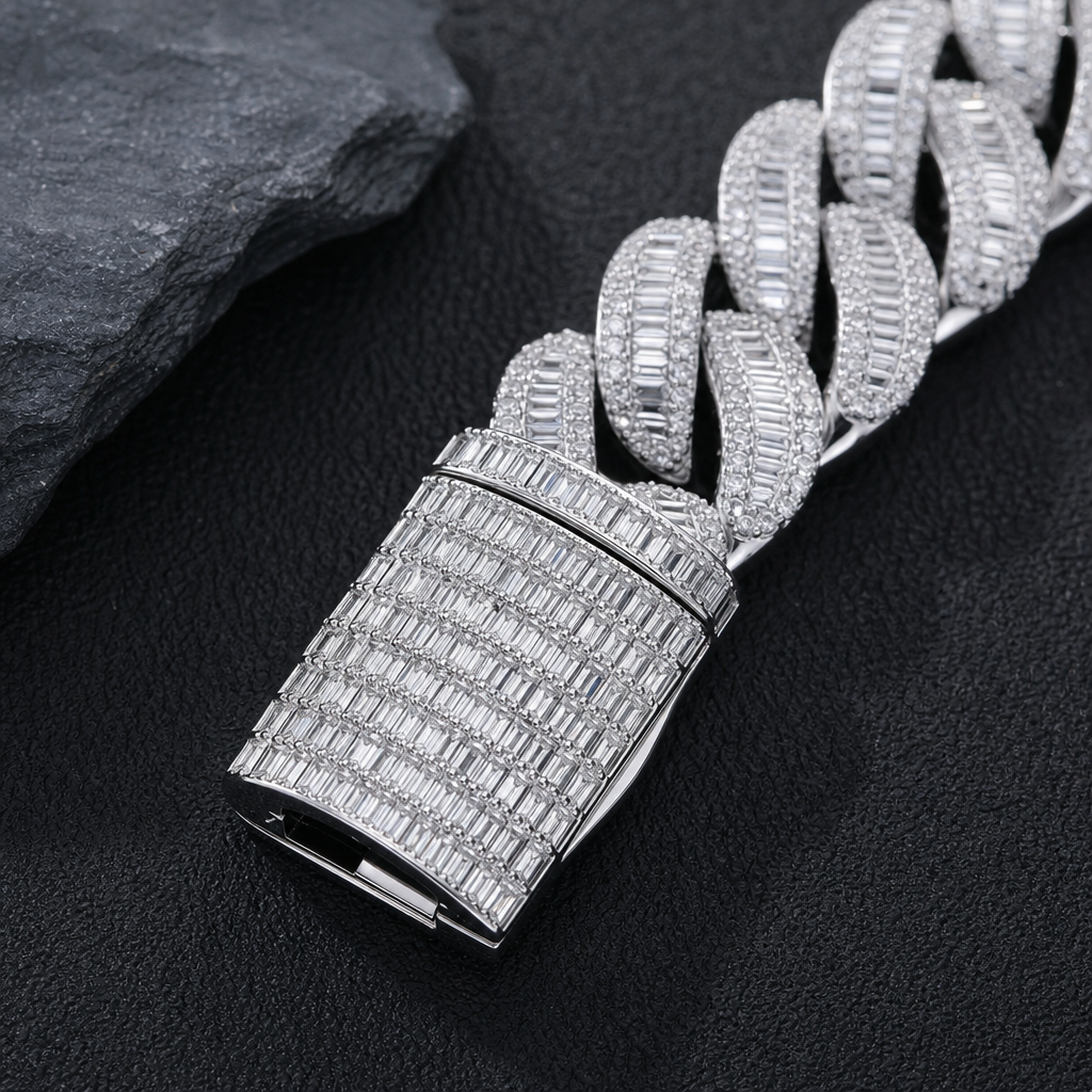 【Ice52】Iced Out Miami Chain Necklace(18mm) 石留め・留め具・細部が分かるディテール画像