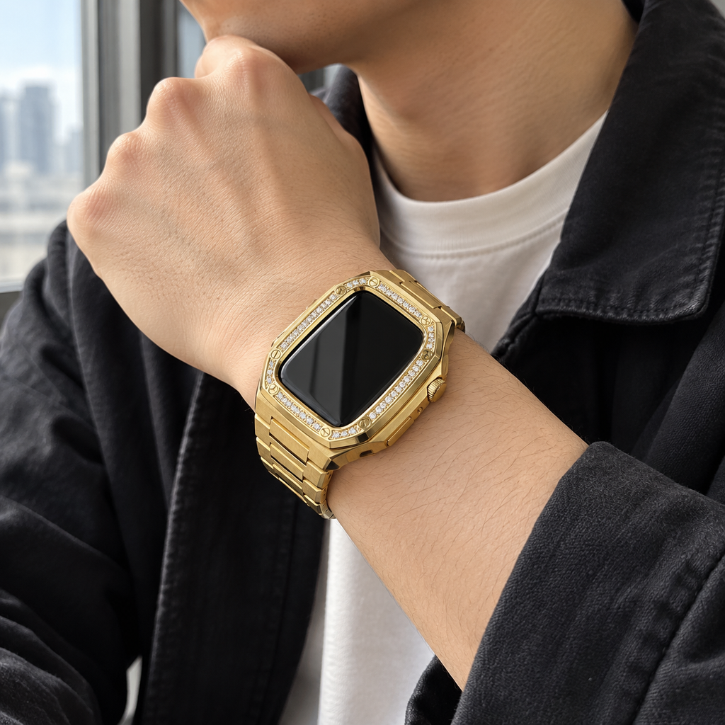 【Ice53】Iced Out Luxury Apple Watch Caseを着用した自然なUGC画像