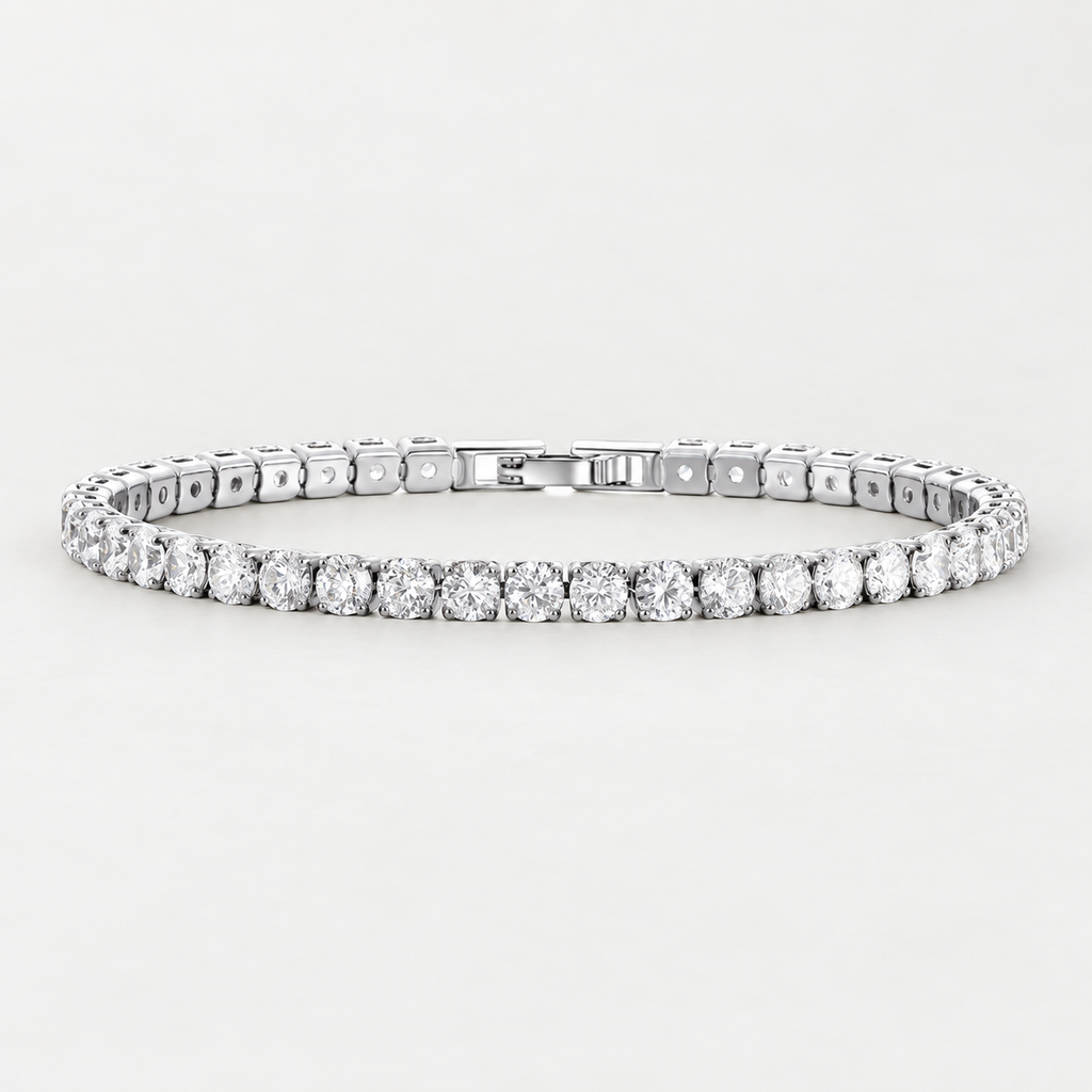 Ice03 Luxury Zirconia Braceletの全体。シルバーカラーの石座に一列に並ぶクリアストーン
