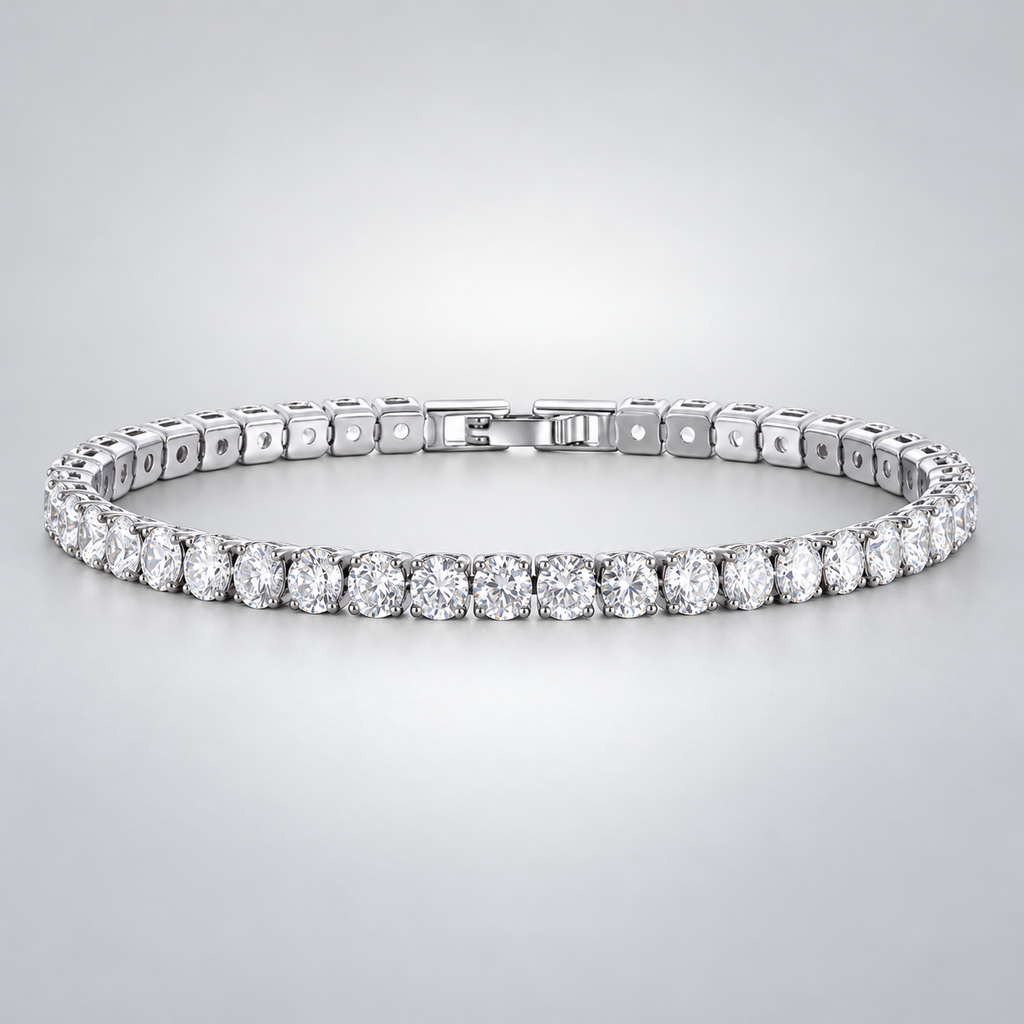 Ice03 Luxury Zirconia Braceletの斜めから見た全体。石座の内側と留め具